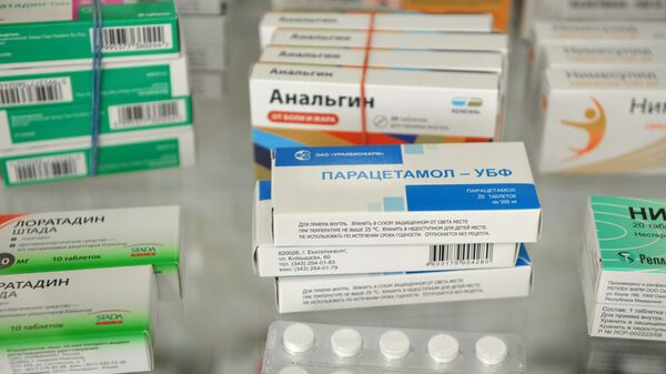Медикаменты на полке. Архивное фото - Sputnik Кыргызстан