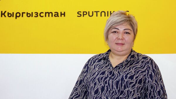 Врач-педиатр высшей категории, отличник здравоохранения Каныкей Дюшембиева - Sputnik Кыргызстан