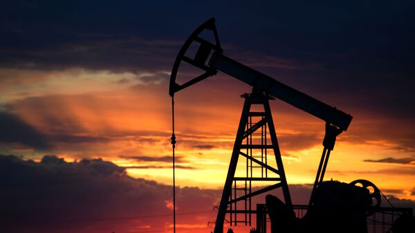 Нефтяная качалка. Архивное фото - Sputnik Кыргызстан