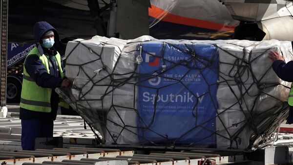 Кыргызстанга Спутник V вакцинасы кантип жеткирилди. Видео - Sputnik Кыргызстан