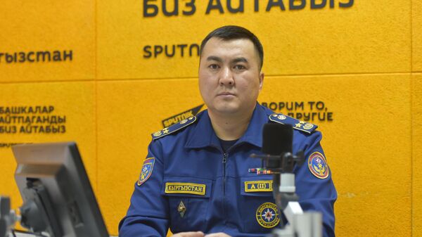 Өзгөчө кырдаалдар министрлигинин координациялоо жана көзөмөлдөө башкармалыгынын башчысы Чыңгыз Ногойбаев - Sputnik Кыргызстан