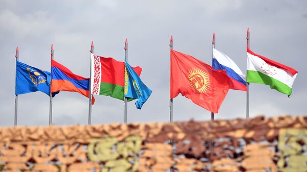 Флаги стран ОДКБ. Архивное фото - Sputnik Кыргызстан