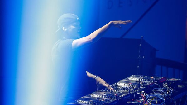 Выступление DJ Avicii в Сан-Франциско - Sputnik Кыргызстан